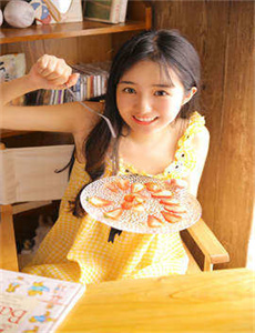 男人猛躁进女人免费播放/青春期撞上更年期简介