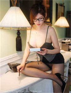 CERANETWORK白与黑/看见女婿的大东西