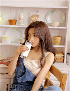 扒开粉嫩小泬直接进去/fxx窒物者vk