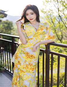 长在面包树上的女人